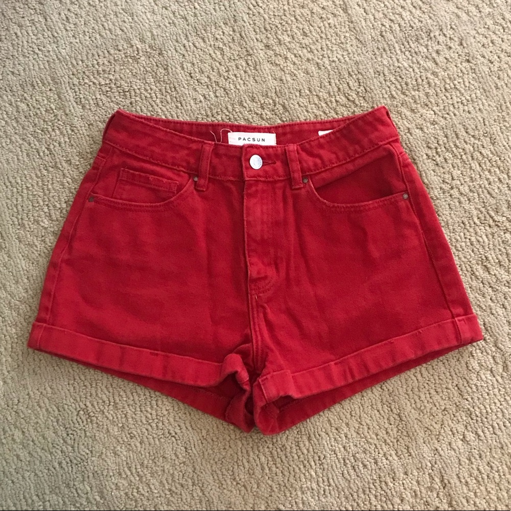 Red PACSUN Women’s Mom Jean Shorts, Size 26